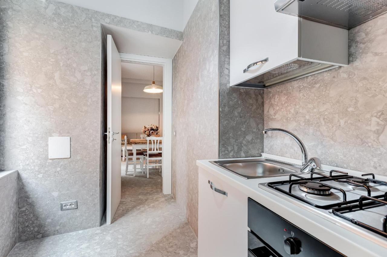 Crystal Trevi Fountain - Romedreamhome Экстерьер фото